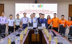 day-manh-dao-tao-ky-su-cong-nghe-thong-tin-viet-nhat-qnu-va-fpt-software-quy